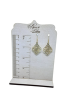 Load image into Gallery viewer, Gold Flowers