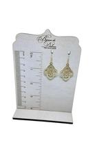 Load image into Gallery viewer, Gold Flowers