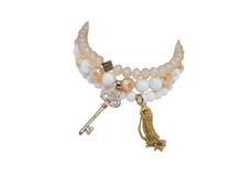 Load image into Gallery viewer, Light Peach Bracelet Set