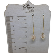 Load image into Gallery viewer, Ivory Crystal Earrings