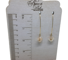 Load image into Gallery viewer, Ivory Crystal Earrings