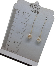 Load image into Gallery viewer, Ivory Crystal Earrings