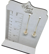 Load image into Gallery viewer, Ivory Crystal Earrings