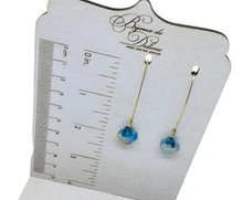 Load image into Gallery viewer, Green Crystal Earrings