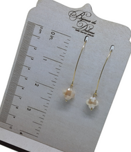 Load image into Gallery viewer, Ivory Crystal Earrings