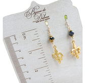 Load image into Gallery viewer, Black & Gold Fleur de lis Earrings
