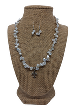Load image into Gallery viewer, Fleur-de-Lis Baroque Pearl Jewelry Set
