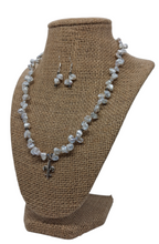 Load image into Gallery viewer, Fleur-de-Lis Baroque Pearl Jewelry Set