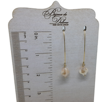 Load image into Gallery viewer, Ivory Crystal Earrings
