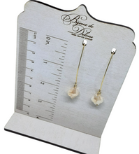 Load image into Gallery viewer, Ivory Crystal Earrings
