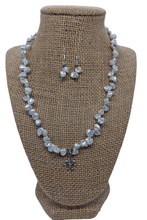 Load image into Gallery viewer, Fleur-de-Lis Baroque Pearl Jewelry Set
