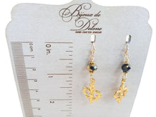 Load image into Gallery viewer, Black &amp; Gold Fleur de lis Earrings
