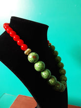 Load image into Gallery viewer, Green &amp; Orange Necklace Set
