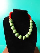 Load image into Gallery viewer, Green &amp; Orange Necklace Set
