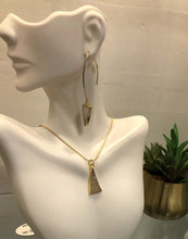 Load image into Gallery viewer, Triangle Necklace
